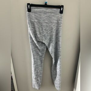 GREY AND WHITE LULULEMON LEGGINGS